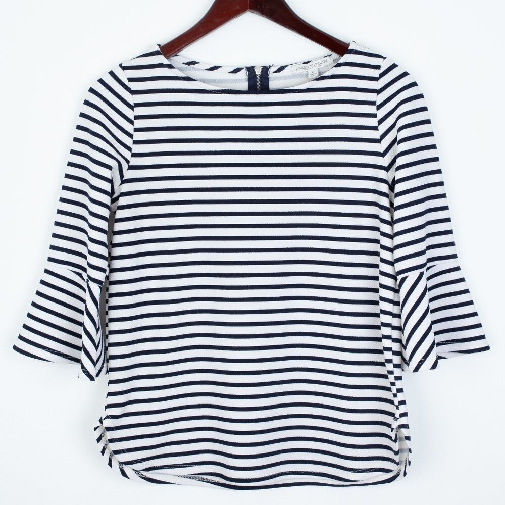 3 for $25 Green Envelope‎ Textured Striped Top Size Medium